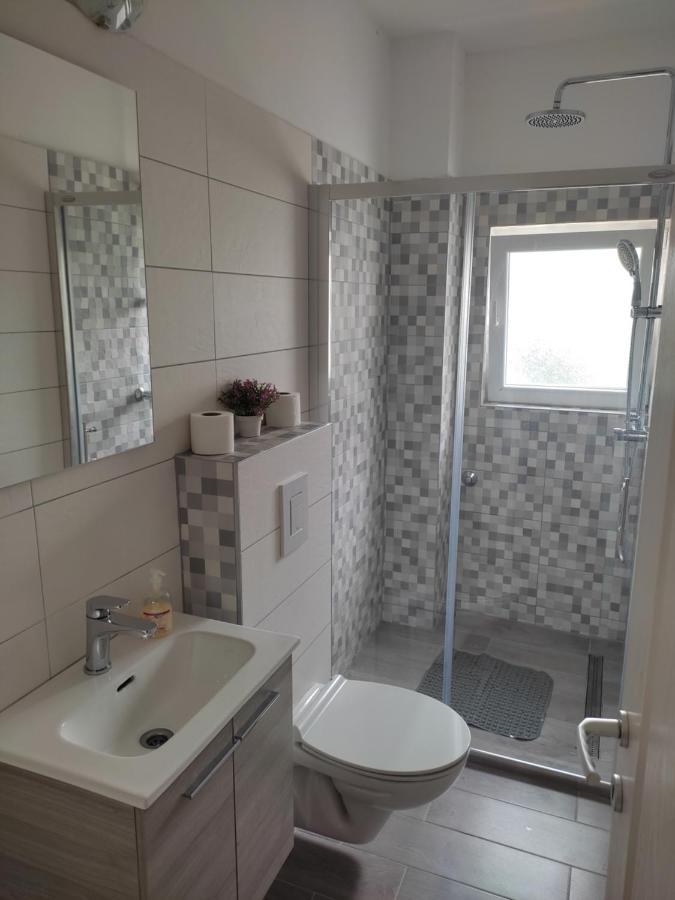 Apartman Miami Podstrana Buitenkant foto